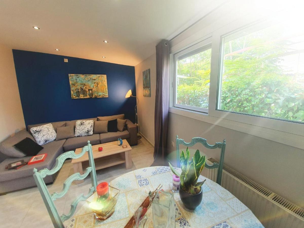 Ilias' Cosy And Relaxing Apartment Athens Luaran gambar