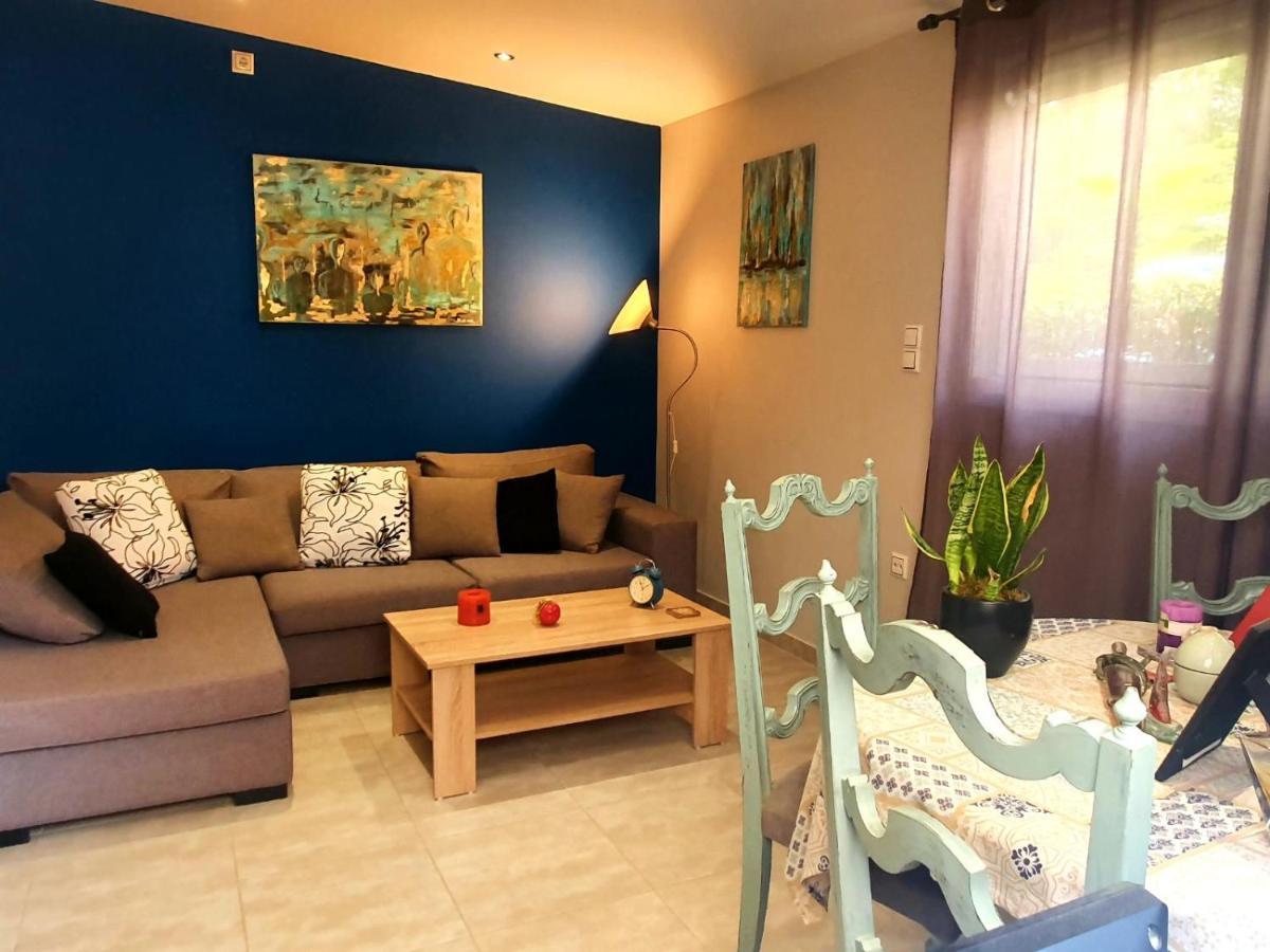 Ilias' Cosy And Relaxing Apartment Athens Luaran gambar