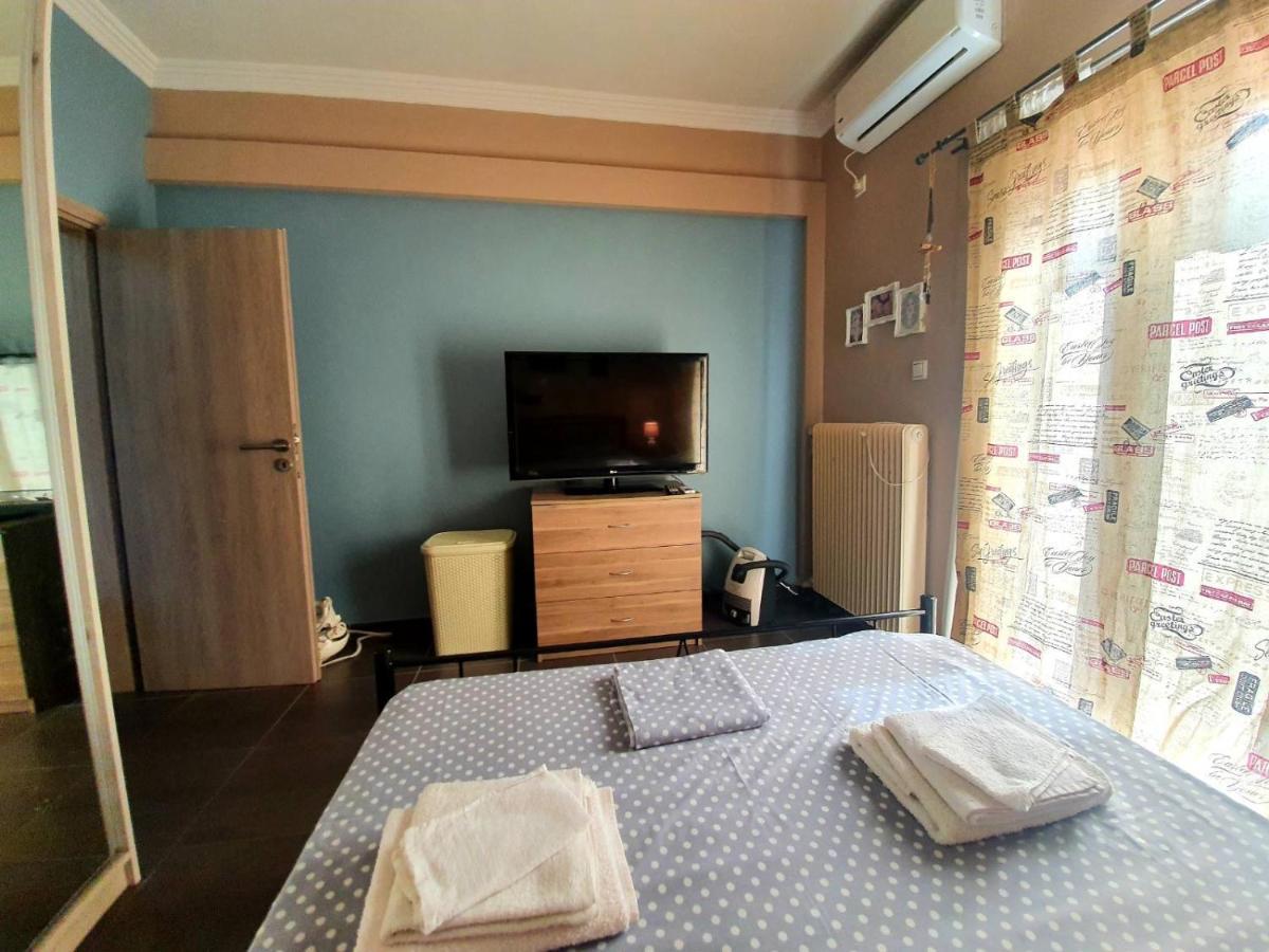 Ilias' Cosy And Relaxing Apartment Athens Luaran gambar