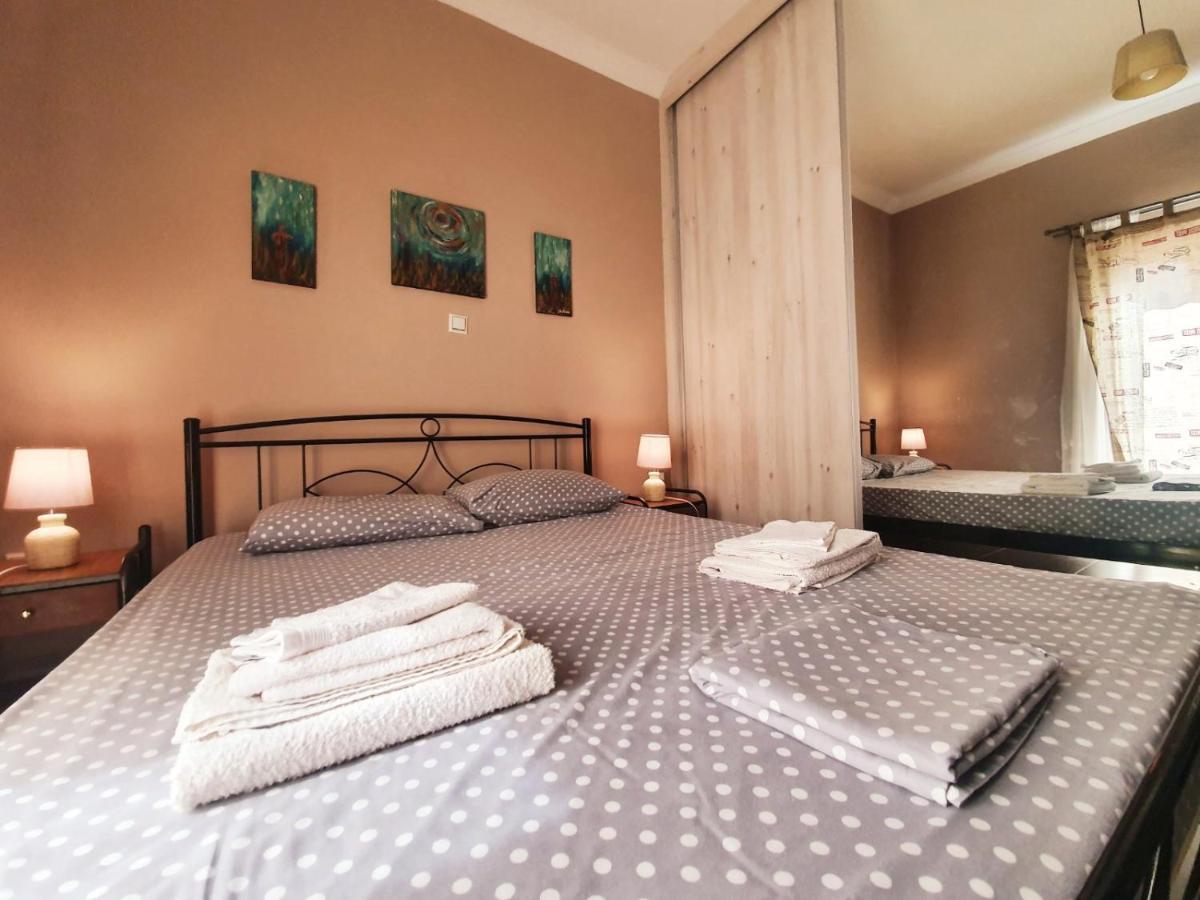 Ilias' Cosy And Relaxing Apartment Athens Luaran gambar