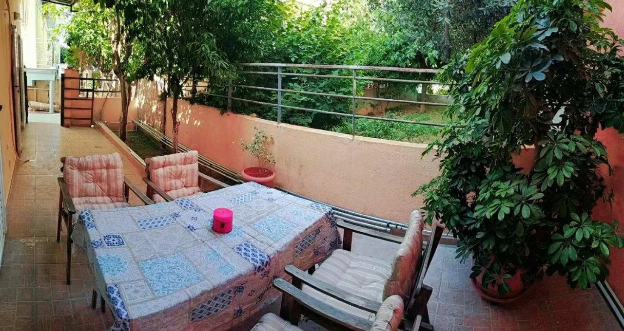 Ilias' Cosy And Relaxing Apartment Athens Luaran gambar