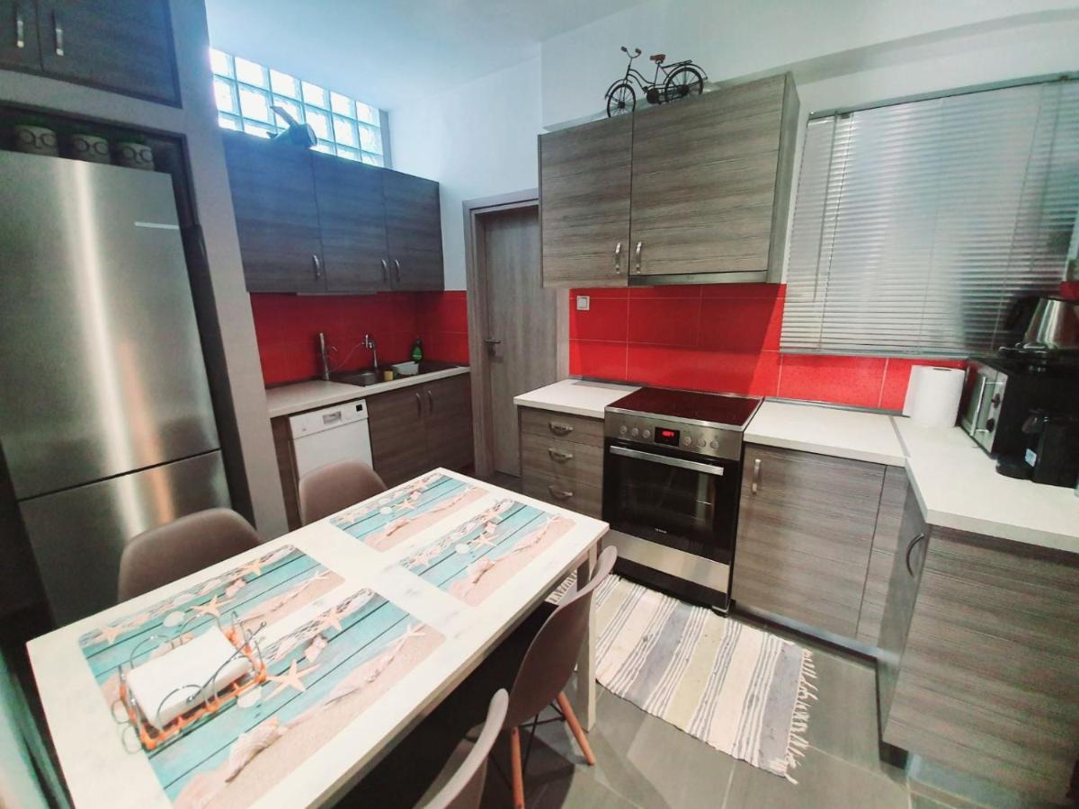 Ilias' Cosy And Relaxing Apartment Athens Luaran gambar